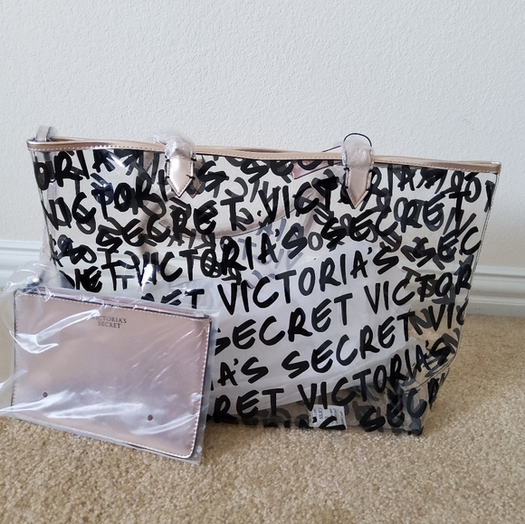 Victoria's Secret Bag - Picture 1 of 7